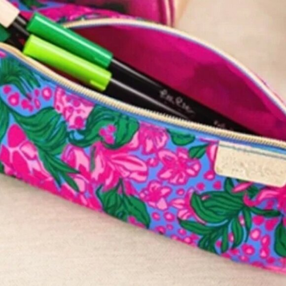 LILLY PULITZER Sketchbook & Pencil Case Cerise Pink Safari Sunset - Picture 9 of 10